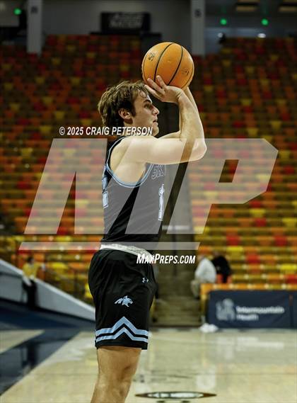 Thumbnail 2 in Crimson Cliffs @ Sky View photogallery.