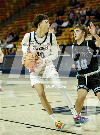 Thumbnail 2 in Crimson Cliffs @ Sky View photogallery.