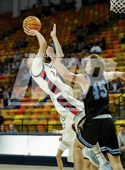 Thumbnail 2 in Crimson Cliffs @ Sky View photogallery.