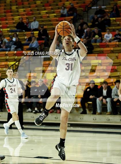 Thumbnail 2 in Crimson Cliffs @ Sky View photogallery.