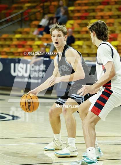 Thumbnail 3 in Crimson Cliffs @ Sky View photogallery.