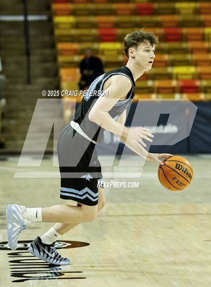 Thumbnail 3 in Crimson Cliffs @ Sky View photogallery.