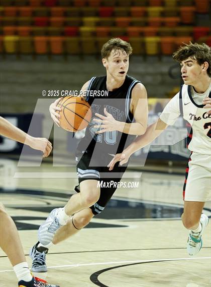 Thumbnail 2 in Crimson Cliffs @ Sky View photogallery.