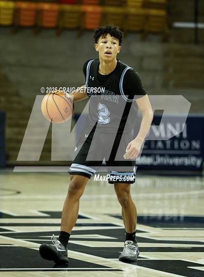 Thumbnail 1 in Crimson Cliffs @ Sky View photogallery.