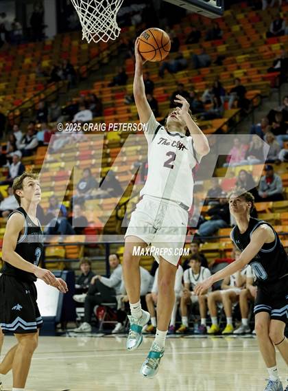 Thumbnail 3 in Crimson Cliffs @ Sky View photogallery.