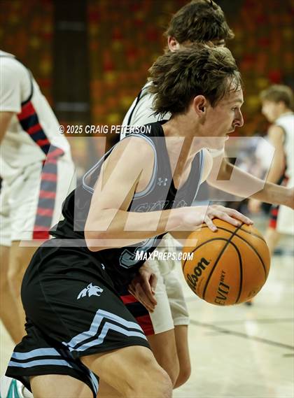 Thumbnail 3 in Crimson Cliffs @ Sky View photogallery.