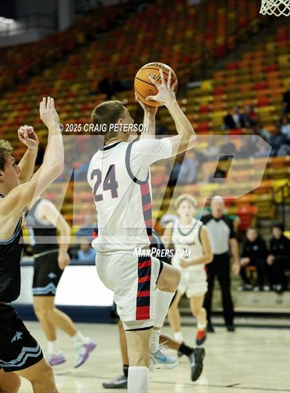 Thumbnail 1 in Crimson Cliffs @ Sky View photogallery.