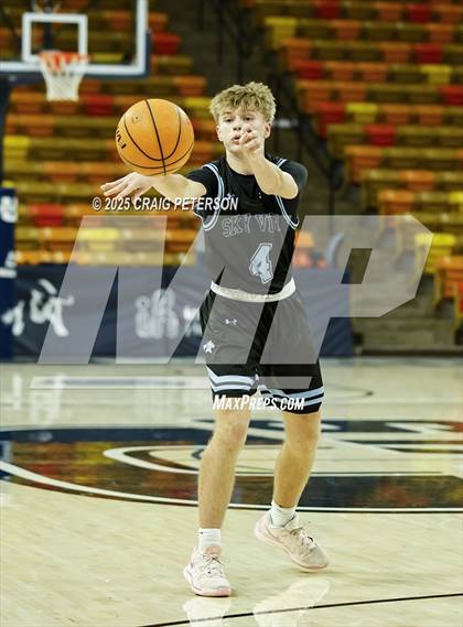 Thumbnail 3 in Crimson Cliffs @ Sky View photogallery.