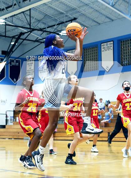 Thumbnail 3 in Lejeune @ Swansboro photogallery.