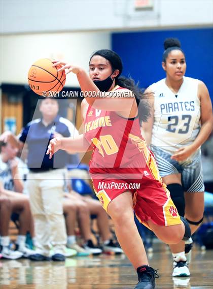 Thumbnail 1 in Lejeune @ Swansboro photogallery.