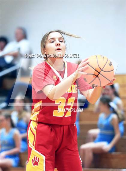 Thumbnail 1 in Lejeune @ Swansboro photogallery.