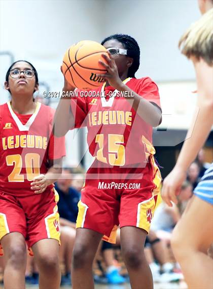 Thumbnail 1 in Lejeune @ Swansboro photogallery.