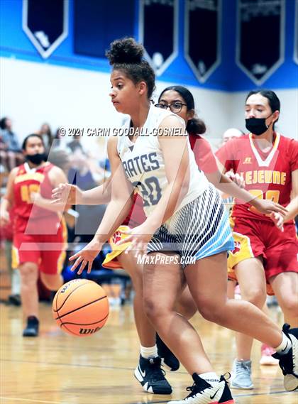 Thumbnail 1 in Lejeune @ Swansboro photogallery.