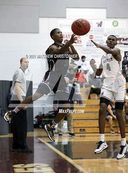 Thumbnail 2 in Navarre @ Niceville photogallery.