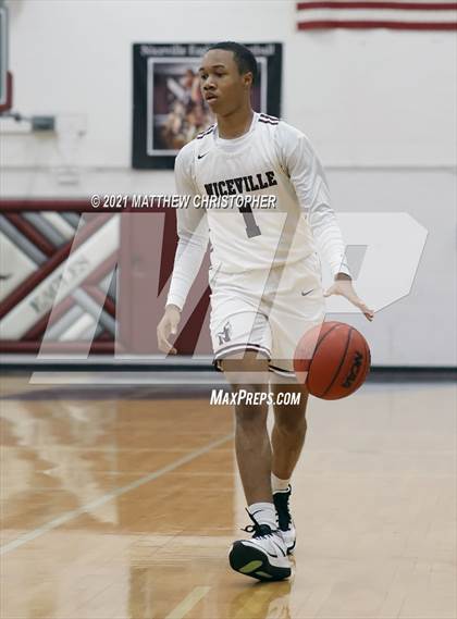 Thumbnail 1 in Navarre @ Niceville photogallery.