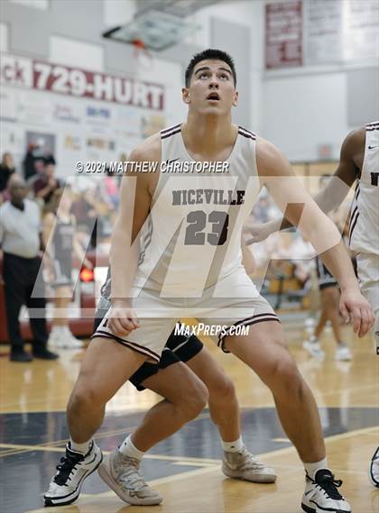 Thumbnail 2 in Navarre @ Niceville photogallery.
