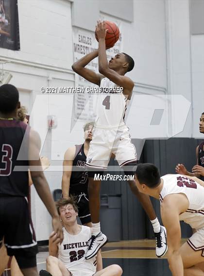 Thumbnail 2 in Navarre @ Niceville photogallery.