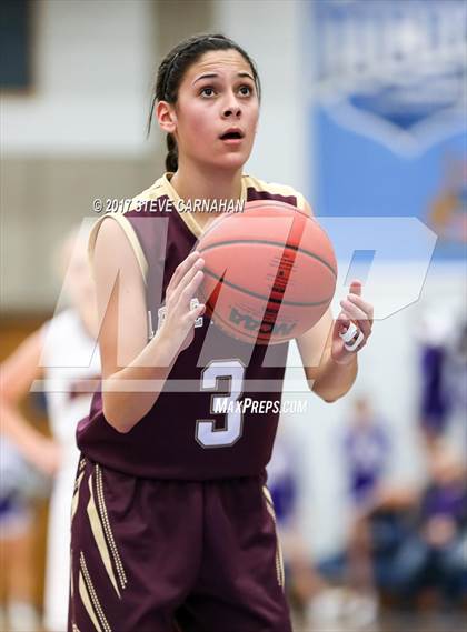 Thumbnail 3 in Maple Mountain vs Box Elder (UHSAA 4A Quarterfinal) photogallery.