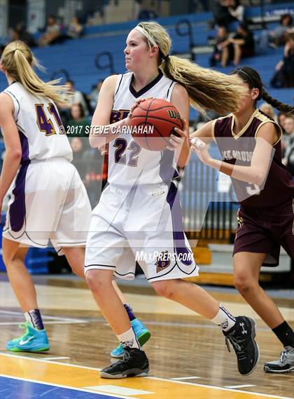 Thumbnail 3 in Maple Mountain vs Box Elder (UHSAA 4A Quarterfinal) photogallery.