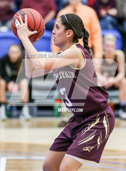 Thumbnail 3 in Maple Mountain vs Box Elder (UHSAA 4A Quarterfinal) photogallery.