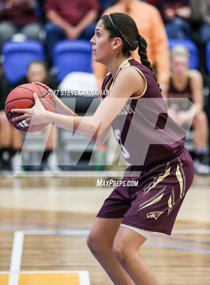 Thumbnail 3 in Maple Mountain vs Box Elder (UHSAA 4A Quarterfinal) photogallery.