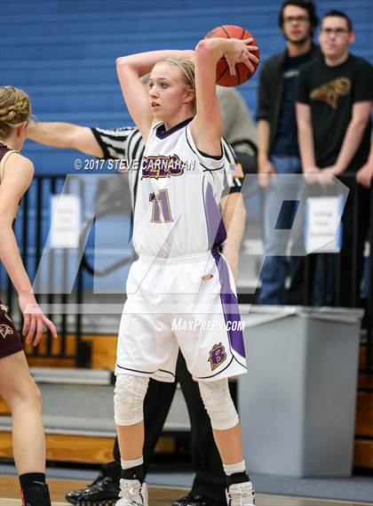 Thumbnail 2 in Maple Mountain vs Box Elder (UHSAA 4A Quarterfinal) photogallery.