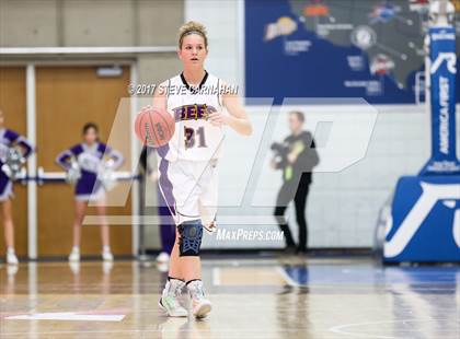 Thumbnail 3 in Maple Mountain vs Box Elder (UHSAA 4A Quarterfinal) photogallery.