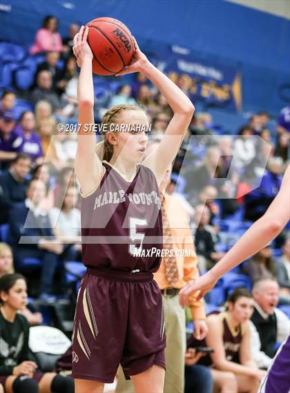 Thumbnail 3 in Maple Mountain vs Box Elder (UHSAA 4A Quarterfinal) photogallery.