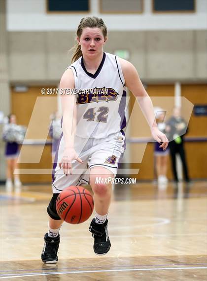 Thumbnail 3 in Maple Mountain vs Box Elder (UHSAA 4A Quarterfinal) photogallery.