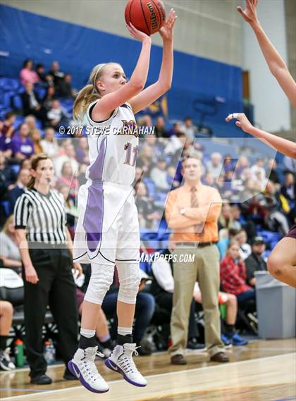 Thumbnail 3 in Maple Mountain vs Box Elder (UHSAA 4A Quarterfinal) photogallery.