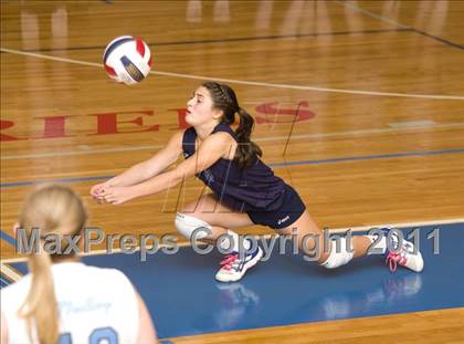 Thumbnail 3 in St. Francis Prep vs Archbishop Molloy photogallery.