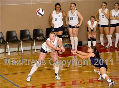 Thumbnail 1 in St. Francis Prep vs Archbishop Molloy photogallery.