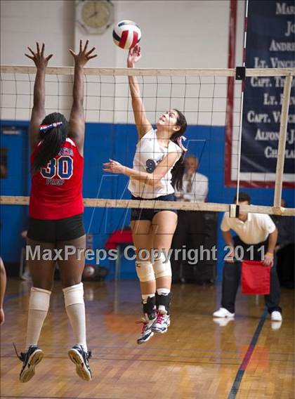 Thumbnail 1 in St. Francis Prep vs Archbishop Molloy photogallery.