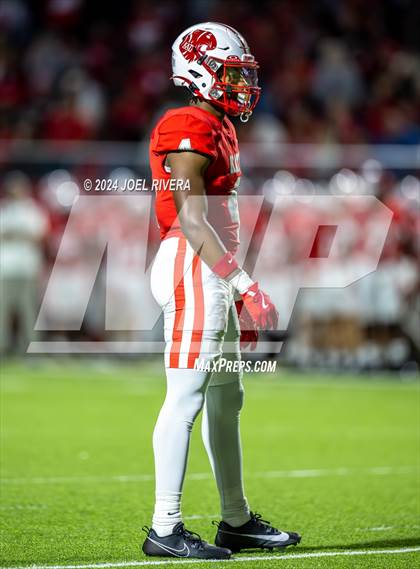 Thumbnail 2 in Alief Elsik vs. Katy (UIL Football 6A D1 Region III Bi-District Playoff) photogallery.
