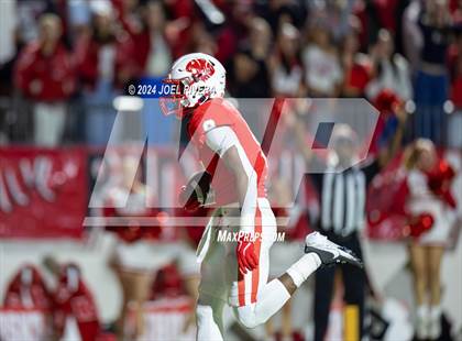 Thumbnail 1 in Alief Elsik vs. Katy (UIL Football 6A D1 Region III Bi-District Playoff) photogallery.
