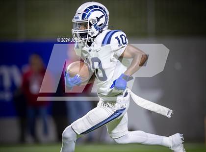 Thumbnail 1 in Alief Elsik vs. Katy (UIL Football 6A D1 Region III Bi-District Playoff) photogallery.