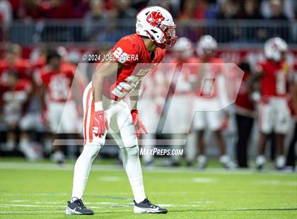 Thumbnail 2 in Alief Elsik vs. Katy (UIL Football 6A D1 Region III Bi-District Playoff) photogallery.