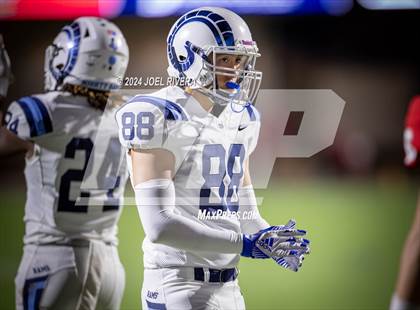 Thumbnail 3 in Alief Elsik vs. Katy (UIL Football 6A D1 Region III Bi-District Playoff) photogallery.