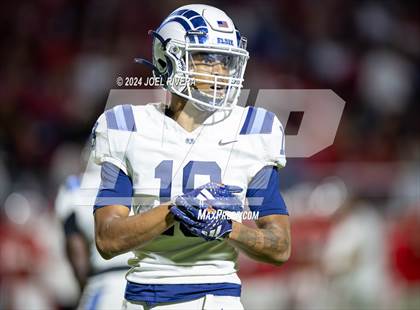 Thumbnail 3 in Alief Elsik vs. Katy (UIL Football 6A D1 Region III Bi-District Playoff) photogallery.