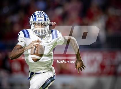 Thumbnail 1 in Alief Elsik vs. Katy (UIL Football 6A D1 Region III Bi-District Playoff) photogallery.