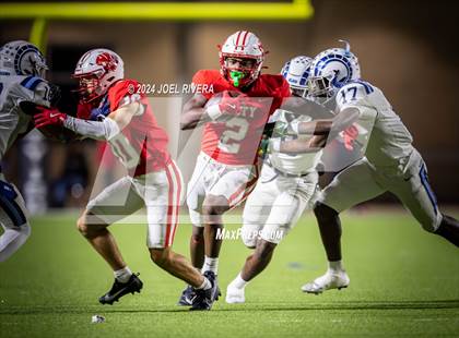 Thumbnail 2 in Alief Elsik vs. Katy (UIL Football 6A D1 Region III Bi-District Playoff) photogallery.