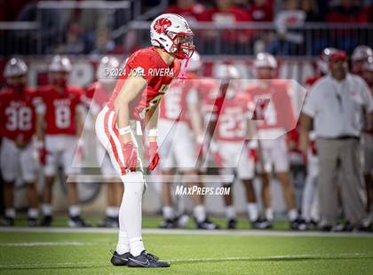 Thumbnail 1 in Alief Elsik vs. Katy (UIL Football 6A D1 Region III Bi-District Playoff) photogallery.