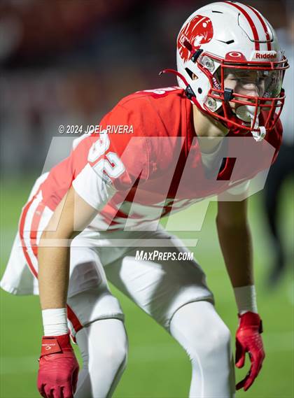 Thumbnail 3 in Alief Elsik vs. Katy (UIL Football 6A D1 Region III Bi-District Playoff) photogallery.