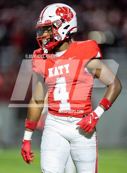 Thumbnail 3 in Alief Elsik vs. Katy (UIL Football 6A D1 Region III Bi-District Playoff) photogallery.