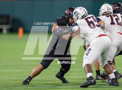 Thumbnail 3 in Allen vs. Trinity (UIL 6A Division 1 Region Playoff) photogallery.