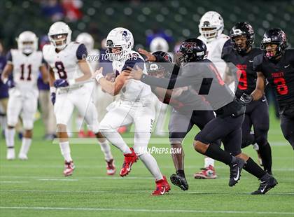 Thumbnail 3 in Allen vs. Trinity (UIL 6A Division 1 Region Playoff) photogallery.