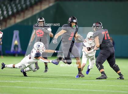 Thumbnail 1 in Allen vs. Trinity (UIL 6A Division 1 Region Playoff) photogallery.