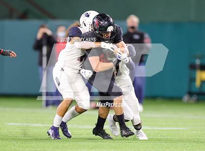 Thumbnail 2 in Allen vs. Trinity (UIL 6A Division 1 Region Playoff) photogallery.