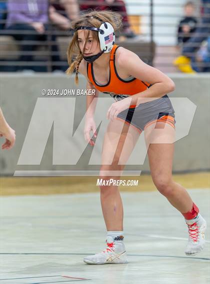 Thumbnail 2 in Earl Wilken's Tournament photogallery.