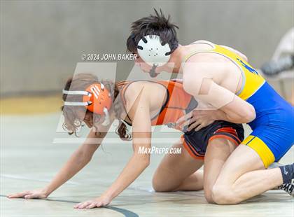 Thumbnail 2 in Earl Wilken's Tournament photogallery.